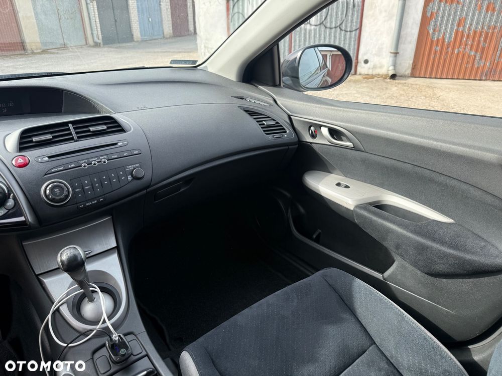 Honda Civic 1.4 Base - 10