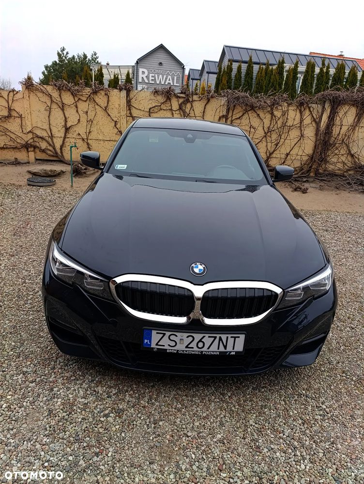 BMW Seria 3 318d M Sport - 2