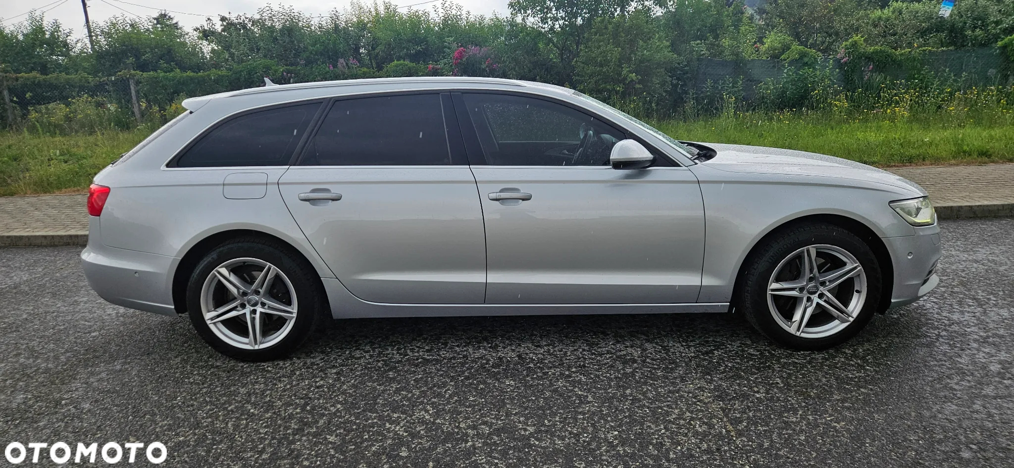 Audi A6 - 4