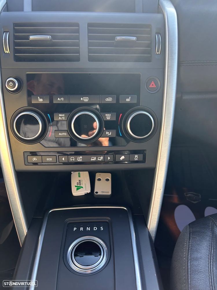 Land Rover Discovery Sport TD4 Aut. HSE - 8