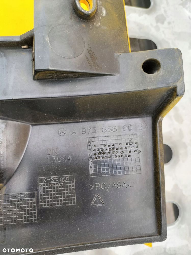 mercedes-benz oe a9738880023 - 3