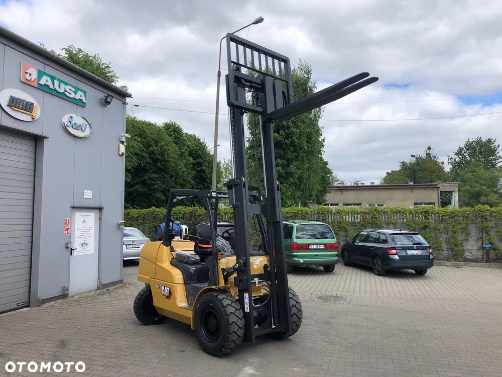 Caterpillar GP50CN3 - 11