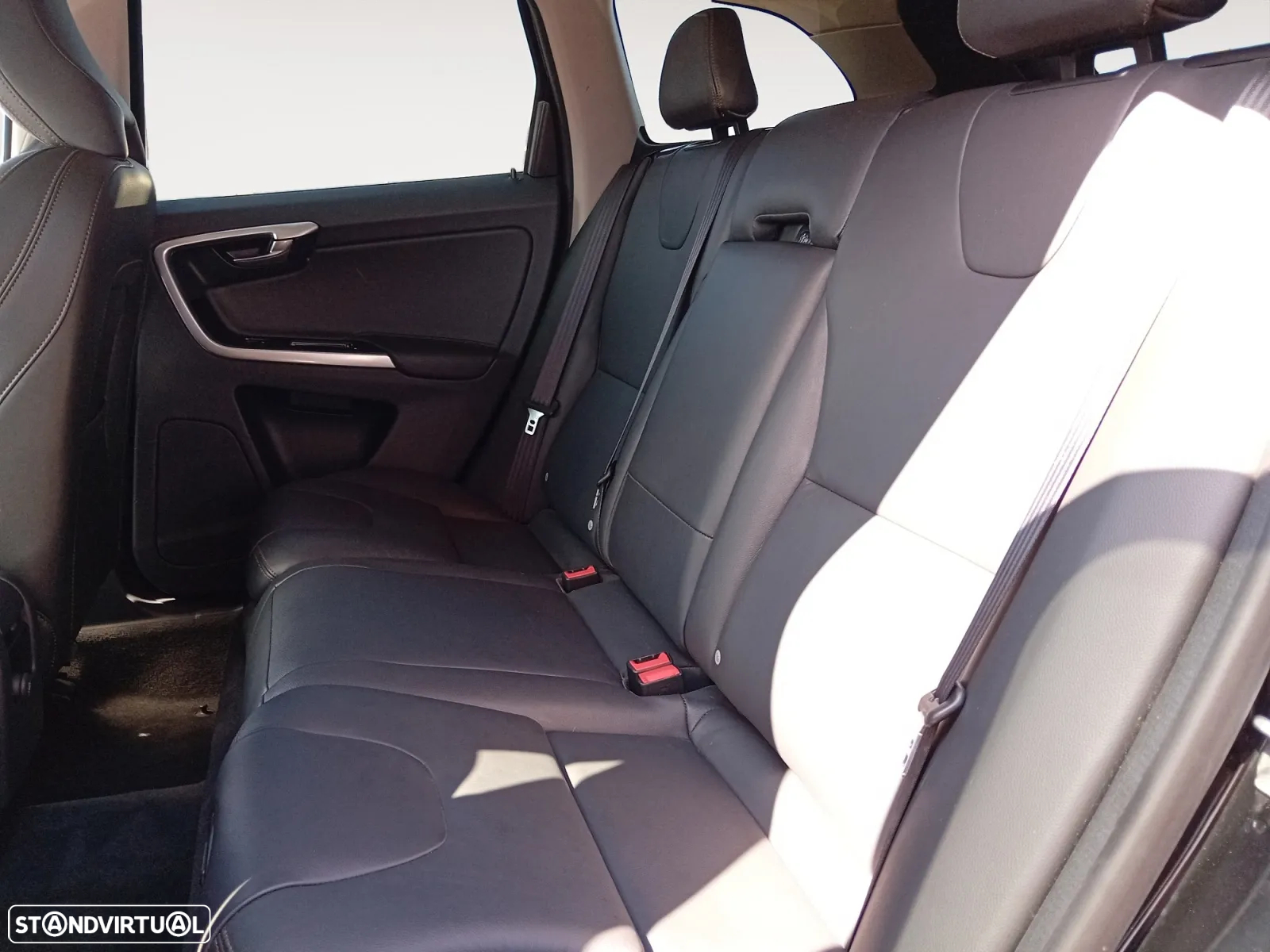 Volvo XC 60 2.0 D4 Dynamic Edition - 15