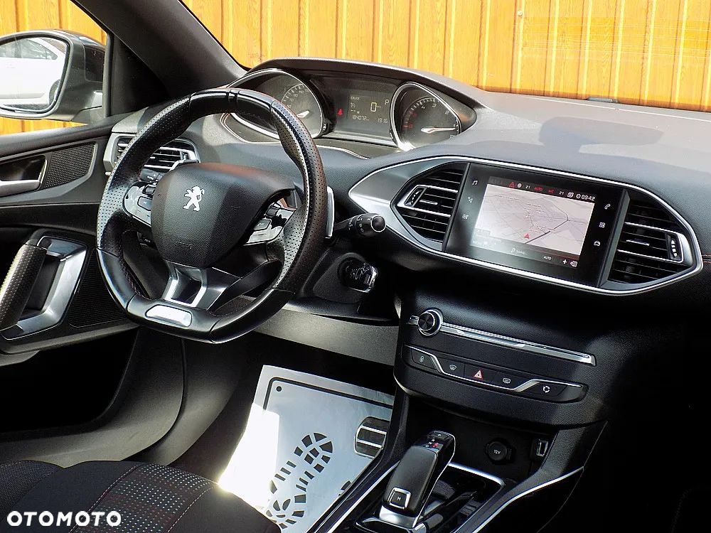 Peugeot 308 1.5 BlueHDi GT Pack S&S EAT8 - 17
