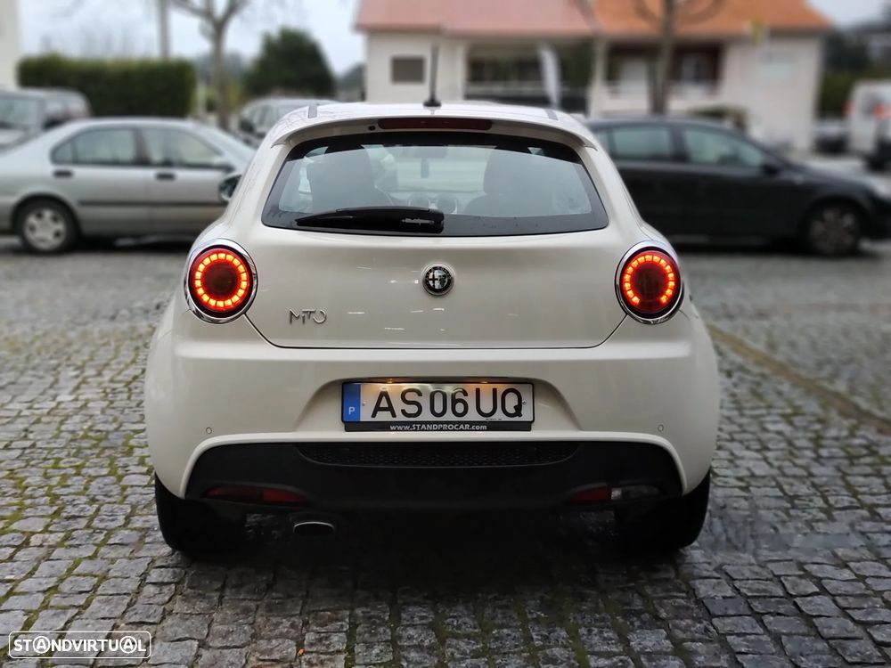 Alfa Romeo MiTo 1.3 JTDM ECO Turismo - 8