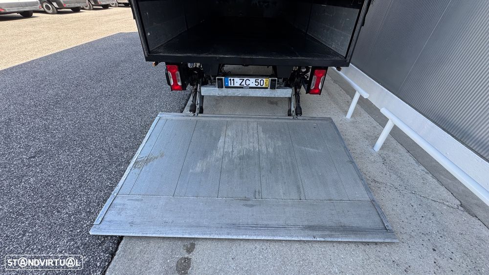 Iveco Daily 2.3 35C16 C/ Plat. Elevatória - 7