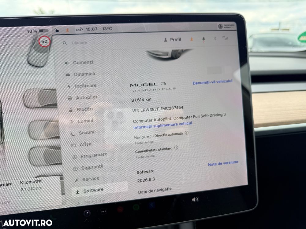 Tesla Model 3 - 12