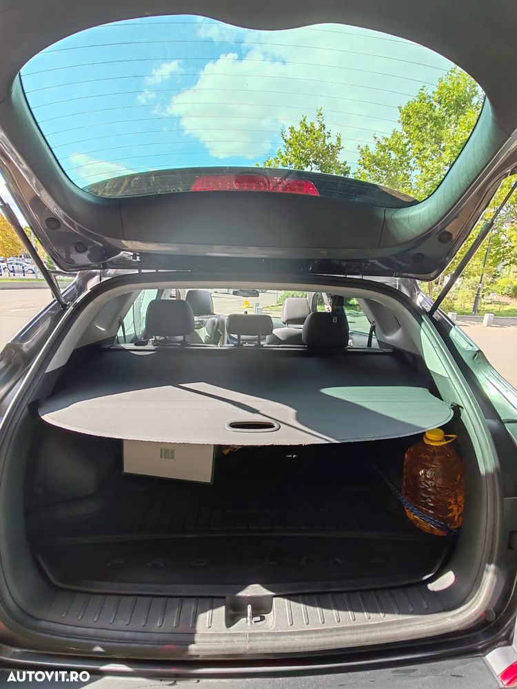 Hyundai Tucson 2.0 CRDI 4WD Automatik Premium - 24