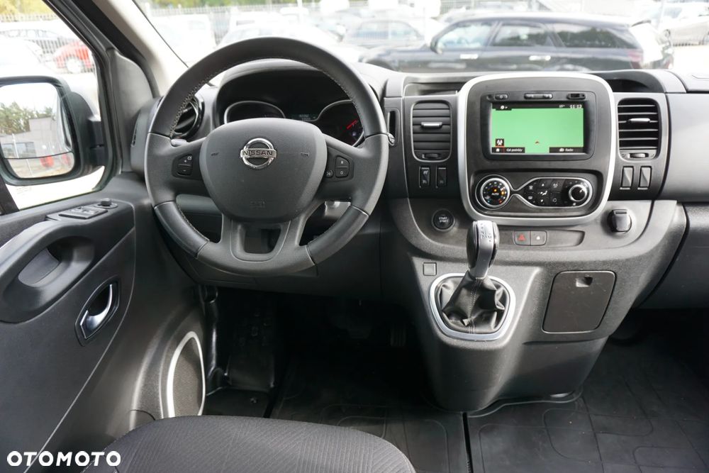 Nissan NV300 - 10