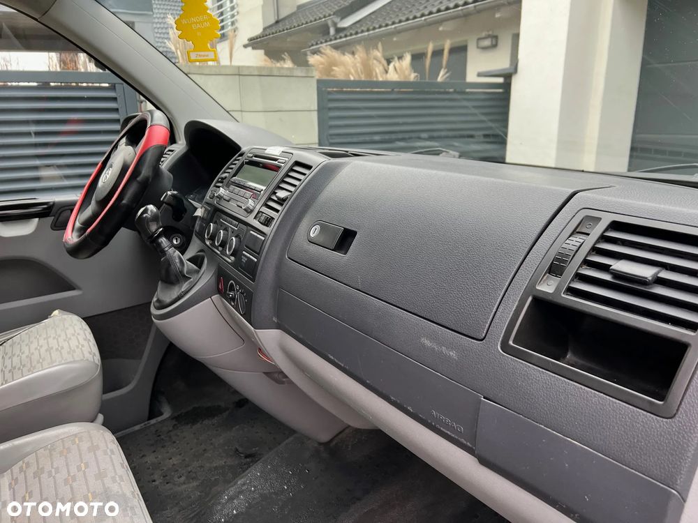 Volkswagen Transporter - 8