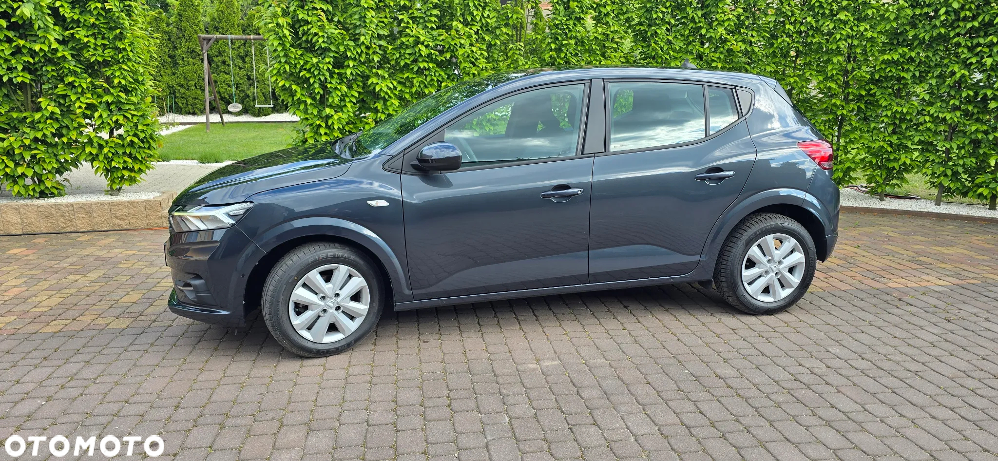 Dacia Sandero - 8