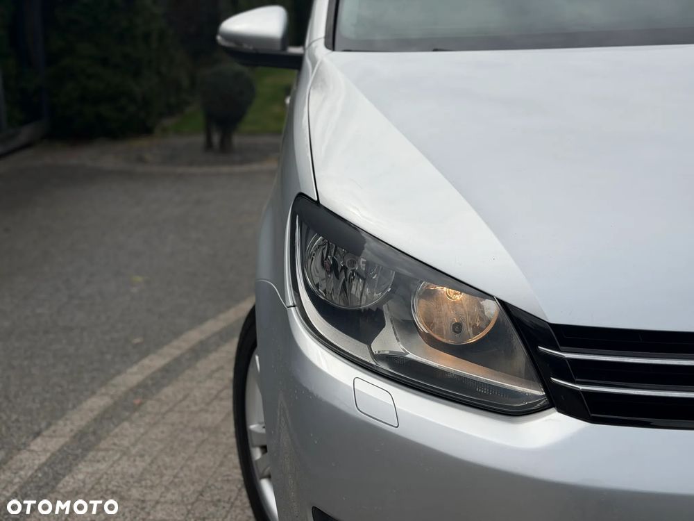 Volkswagen Touran - 9