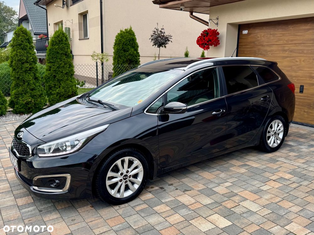 Kia Ceed 1.6 CRDi 136 ISG Platinum Edition - 2