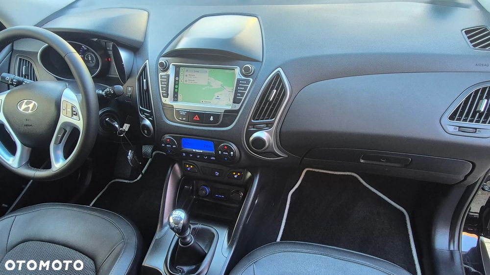 Hyundai ix35 1.7 CRDi 2WD Fifa World Cup Edition - 22