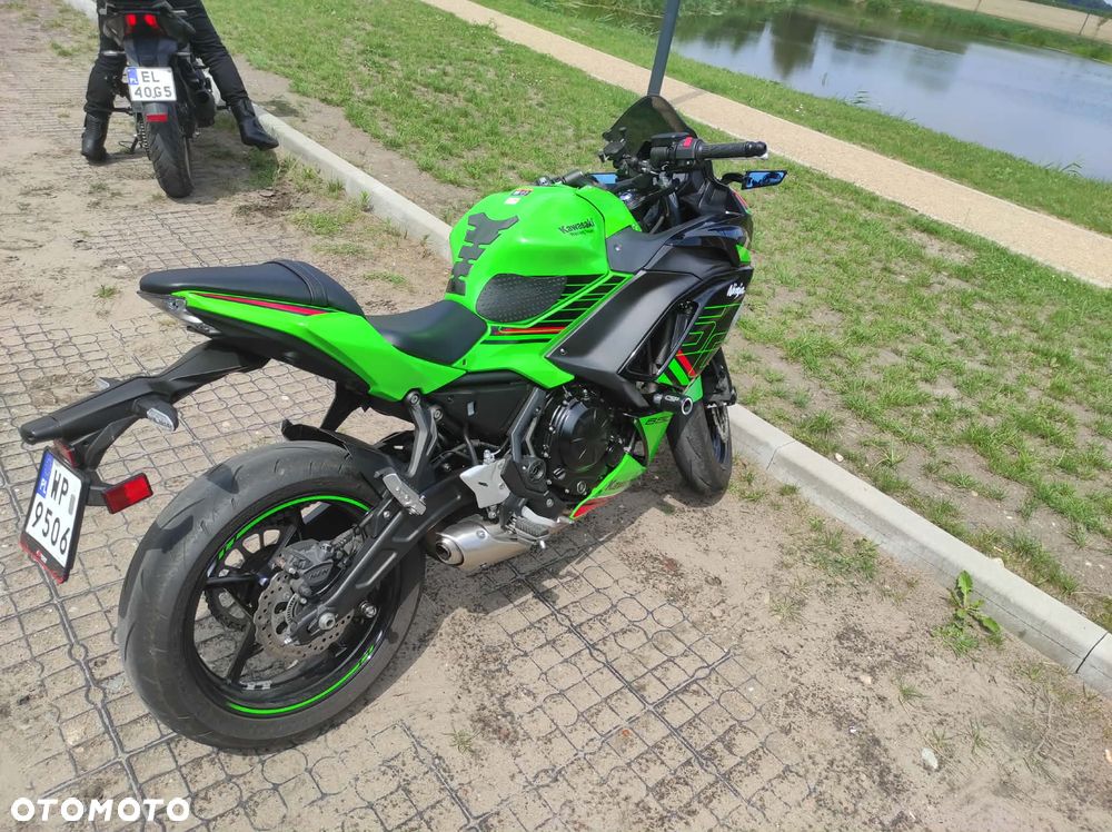Kawasaki Ninja - 3