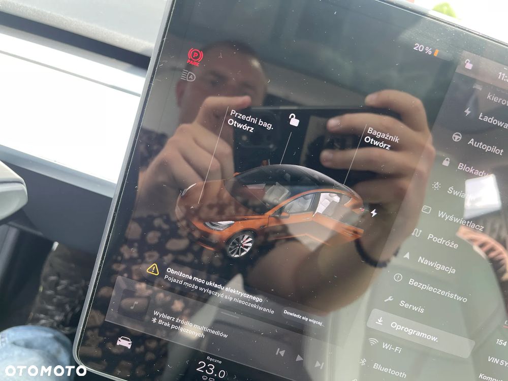 Tesla Model 3 Langstreckenbatterie Allradantrieb Dual Motor - 12