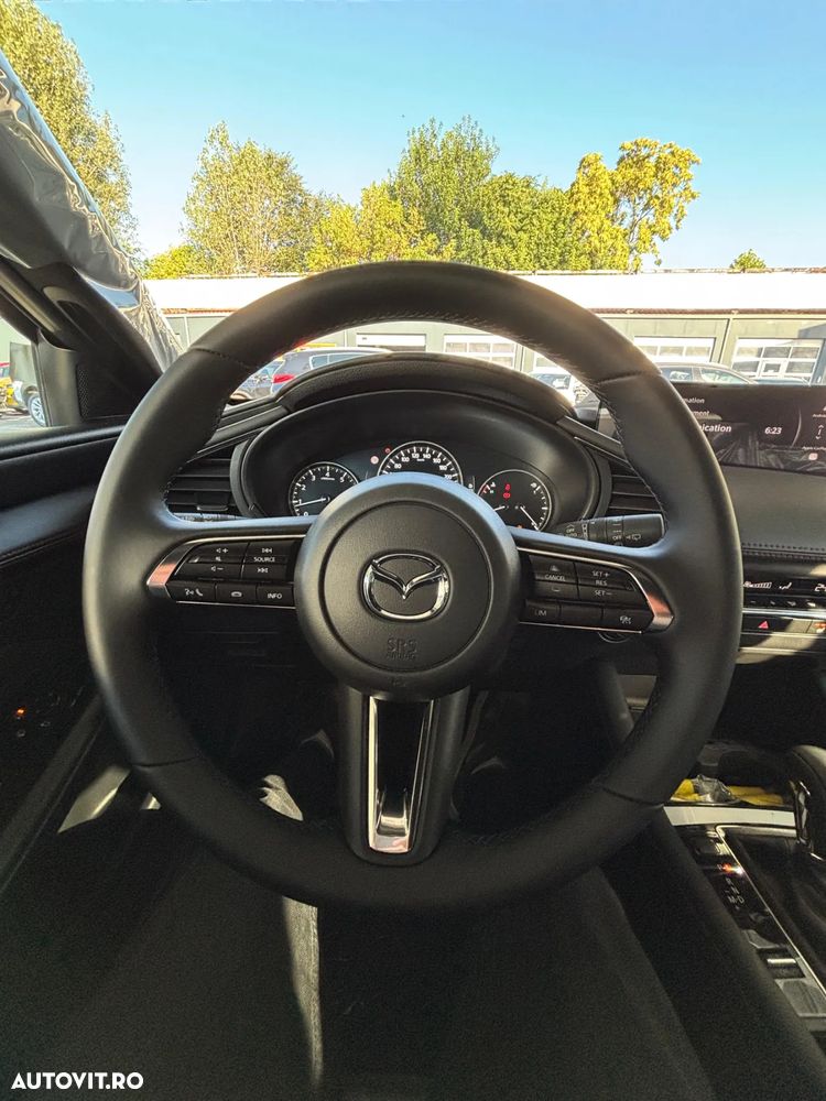 Mazda 3 e-Skyactiv G140 AT MHEV Homura - 19