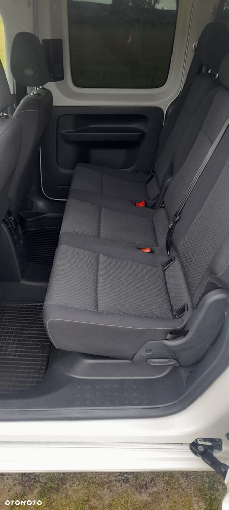 Volkswagen Caddy - 9