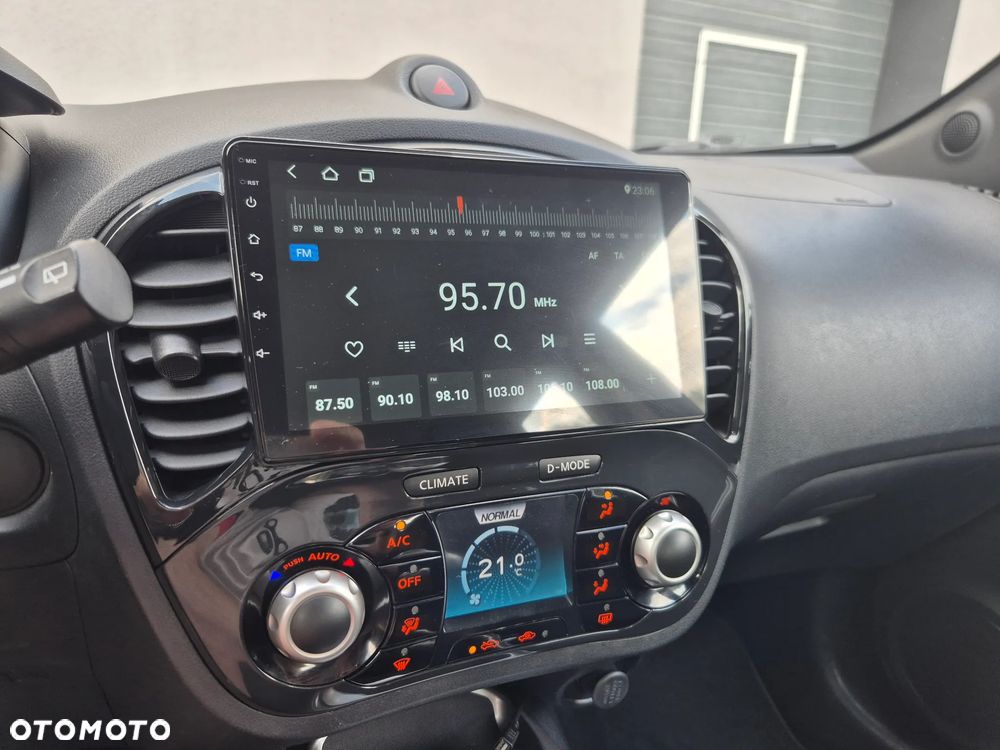 Nissan Juke 1.6 Tekna S&S - 15