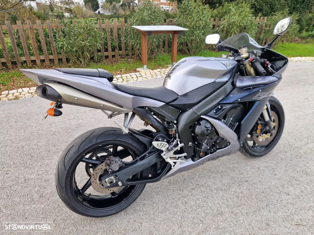 Yamaha YZF R1  Possível Financiamento - 9