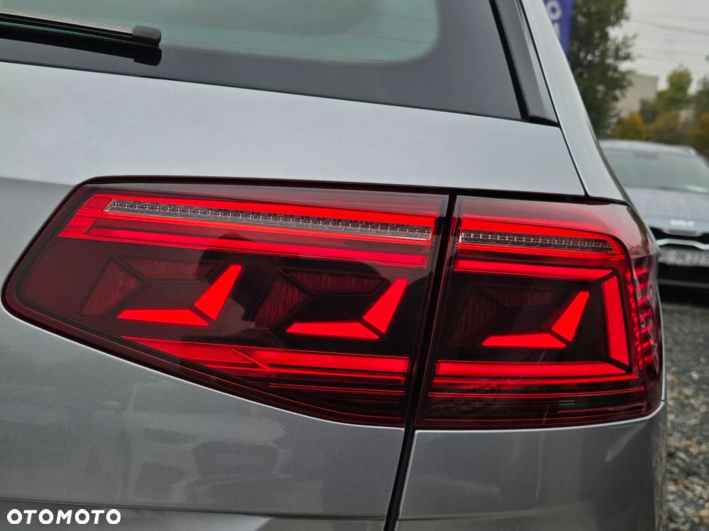 Volkswagen Passat 2.0 TDI EVO Elegance DSG - 38