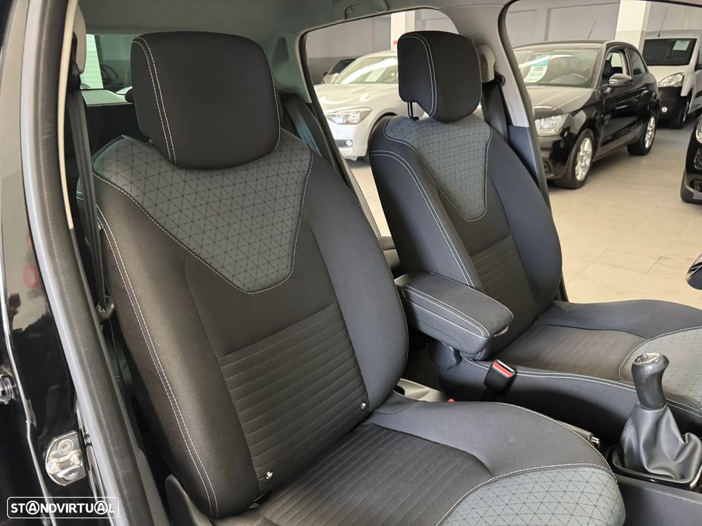 Renault Clio 0.9 TCE Dynamique S - 23