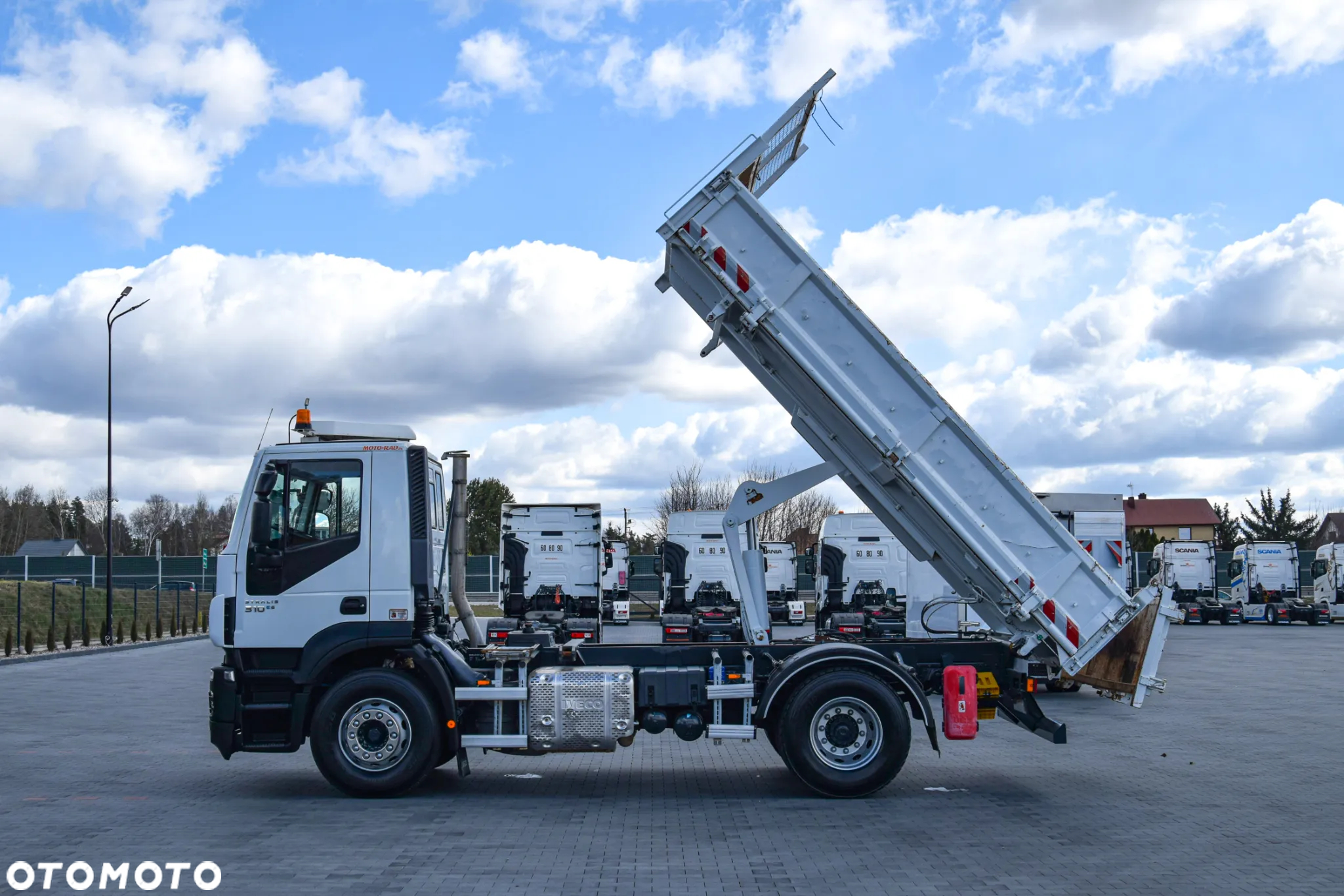 Iveco STRALIS 310 / 4x2 / EURO 6 / WYWROTKA / HYDROBURTA / AUTOMAT / HAK / 2015 / NISKI PRZEBIEG / SPROWADZONY - 17