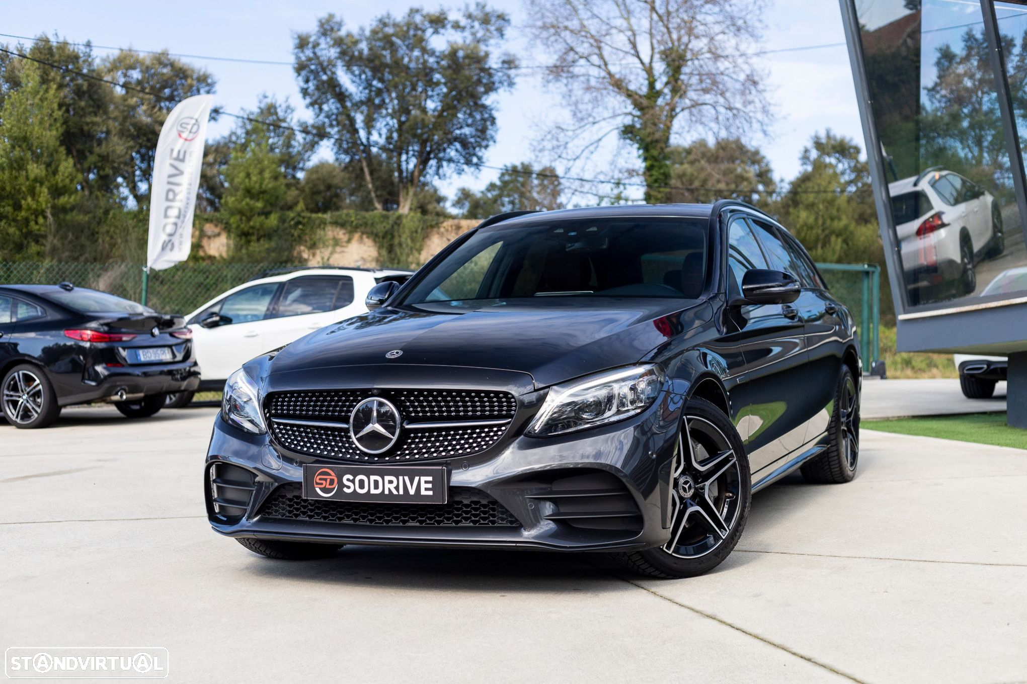 Mercedes-Benz C 300 de AMG Line - 29