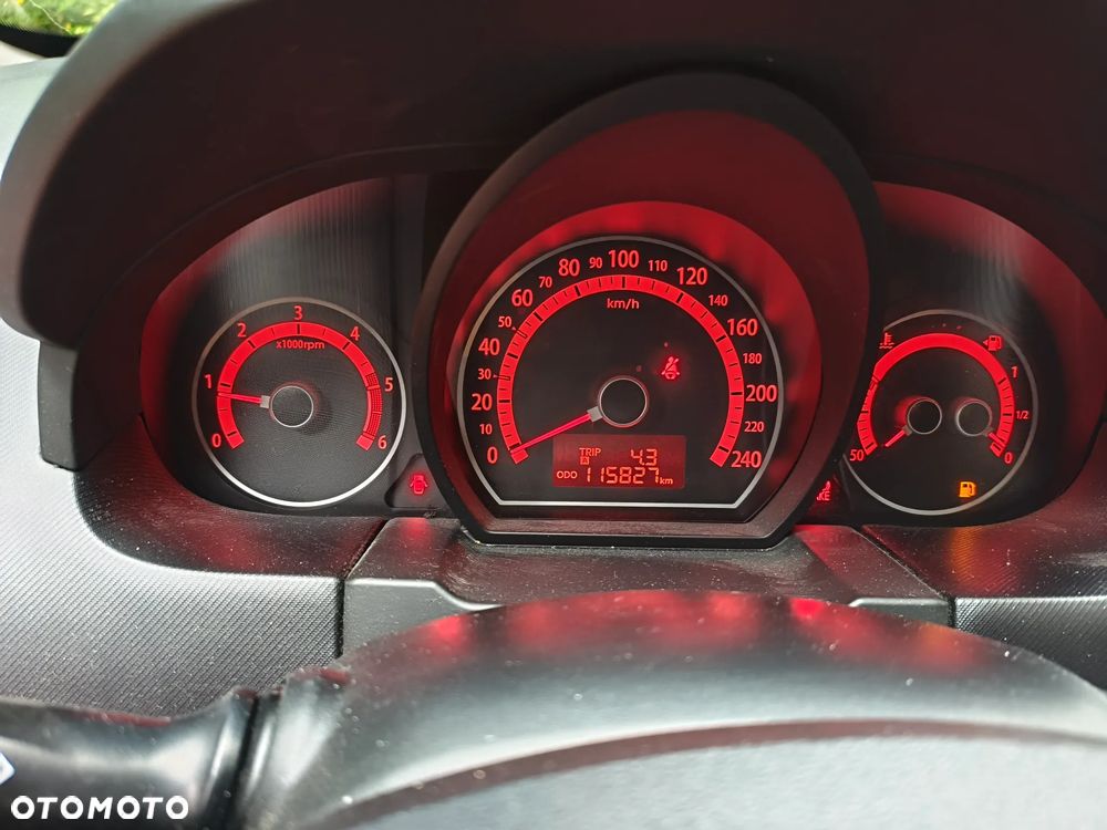 Kia Ceed - 14