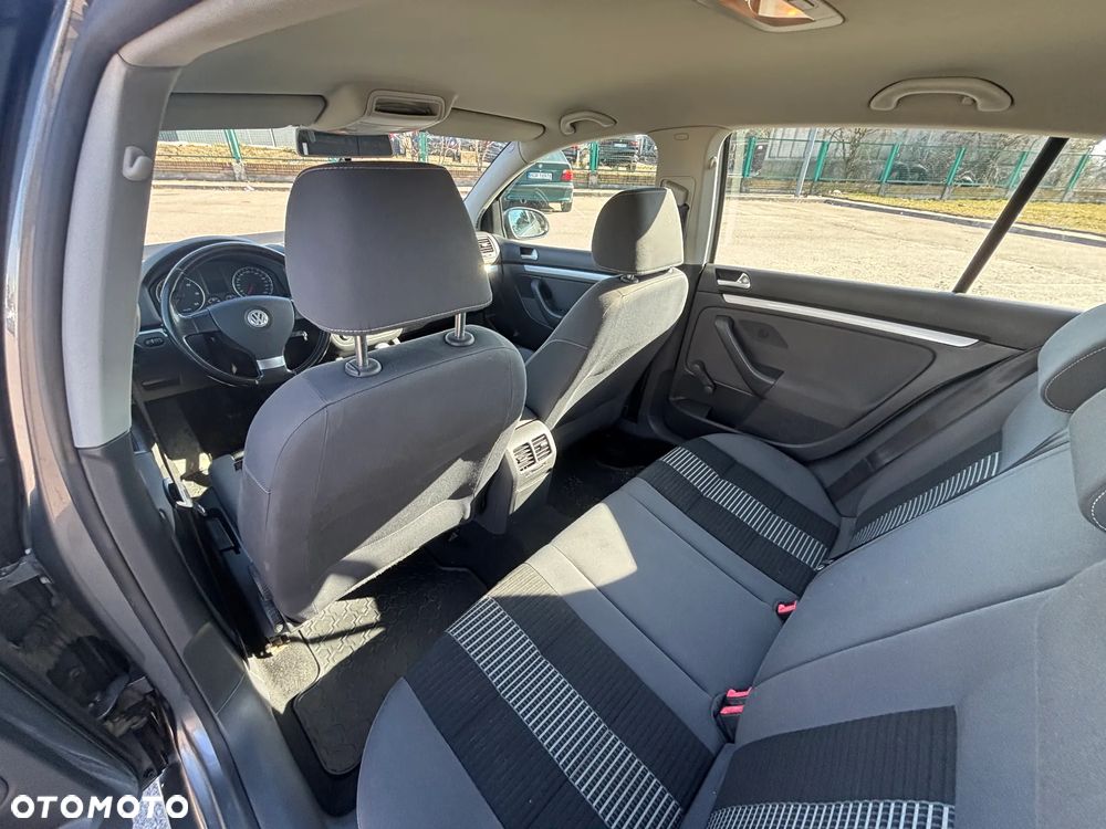 Volkswagen Golf 2.0 TDI United - 12