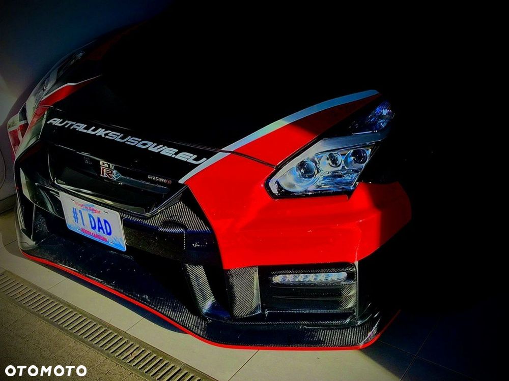 Nissan GT-R - 13