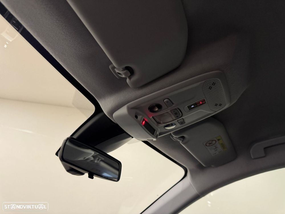 Peugeot e-208 50 kWh Style - 46