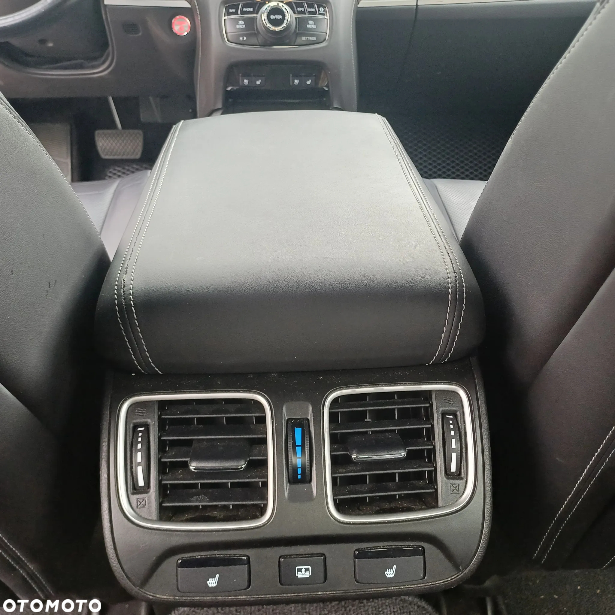 Acura RL - 17
