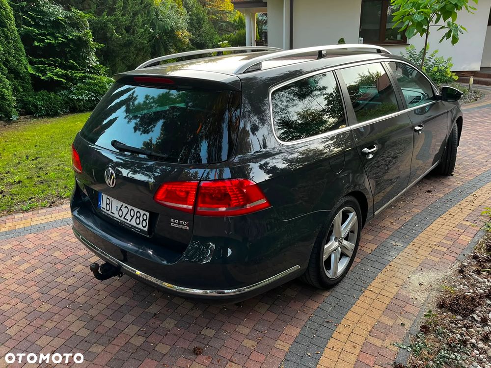 Volkswagen Passat 2.0 TDI Comfortline DSG - 4
