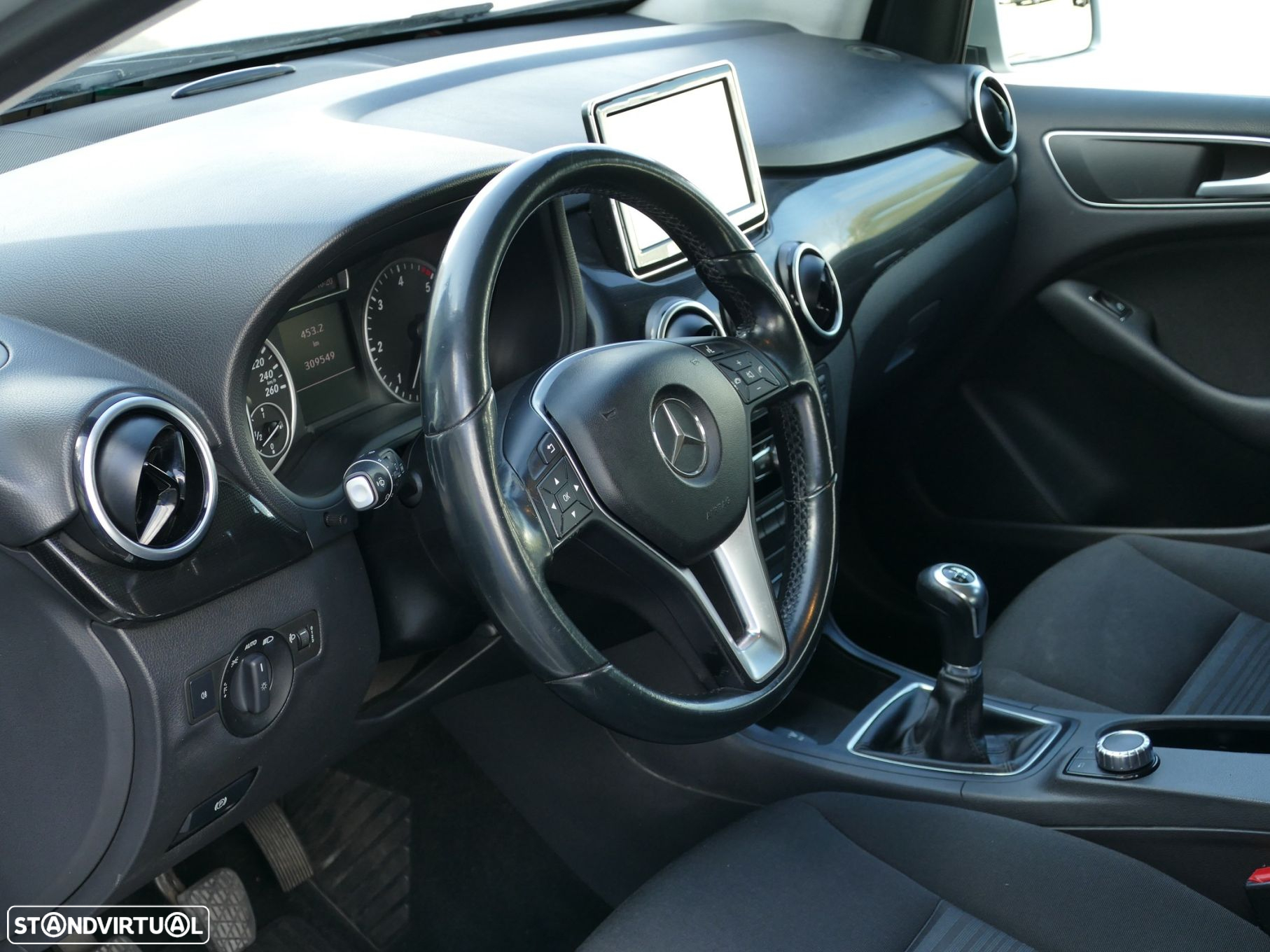 Mercedes-Benz B 200 CDi BlueEfficiency - 20