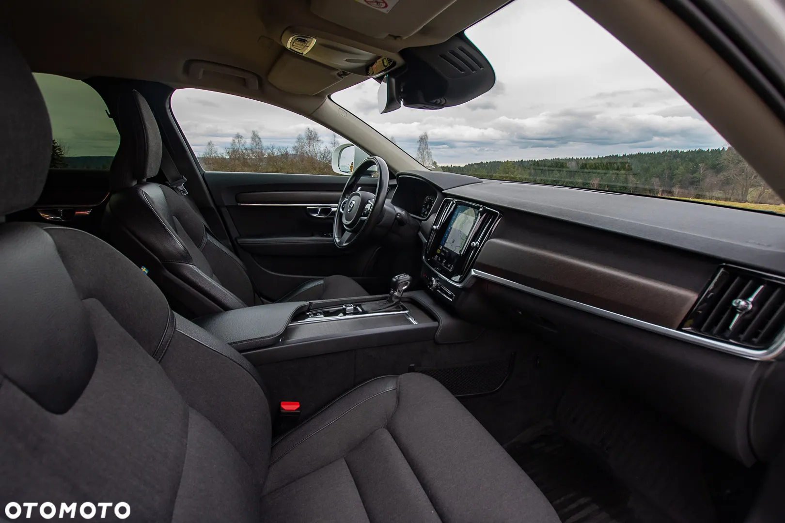 Volvo V90 Cross Country T5 AWD Geartronic - 24