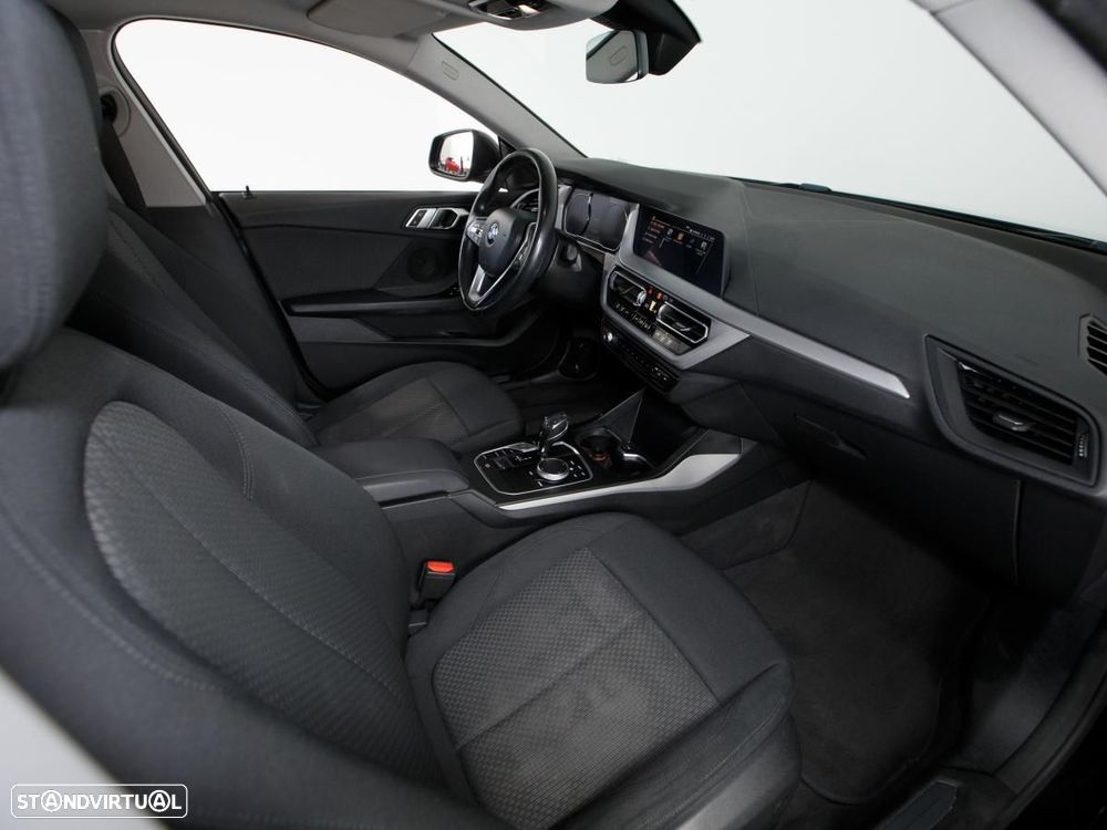 BMW 216 Gran Coupé d Advantage - 9