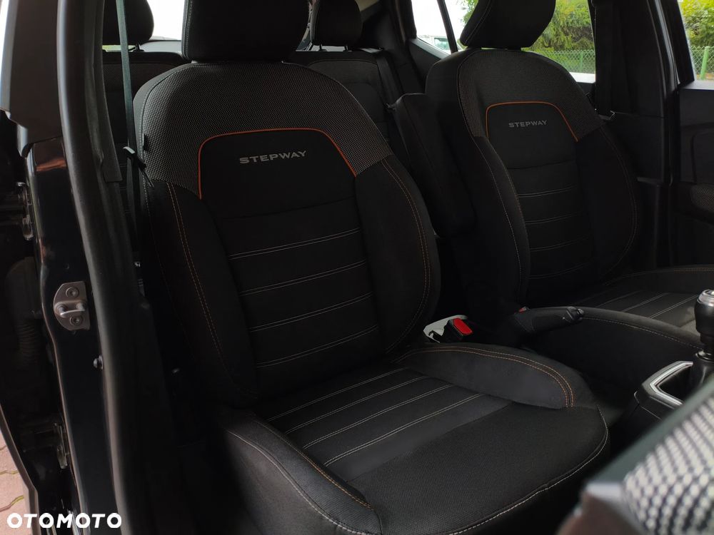 Dacia Sandero - 10