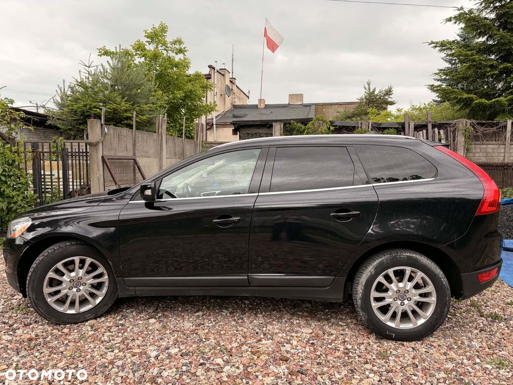 Volvo XC 60 D5 AWD Summum - 11