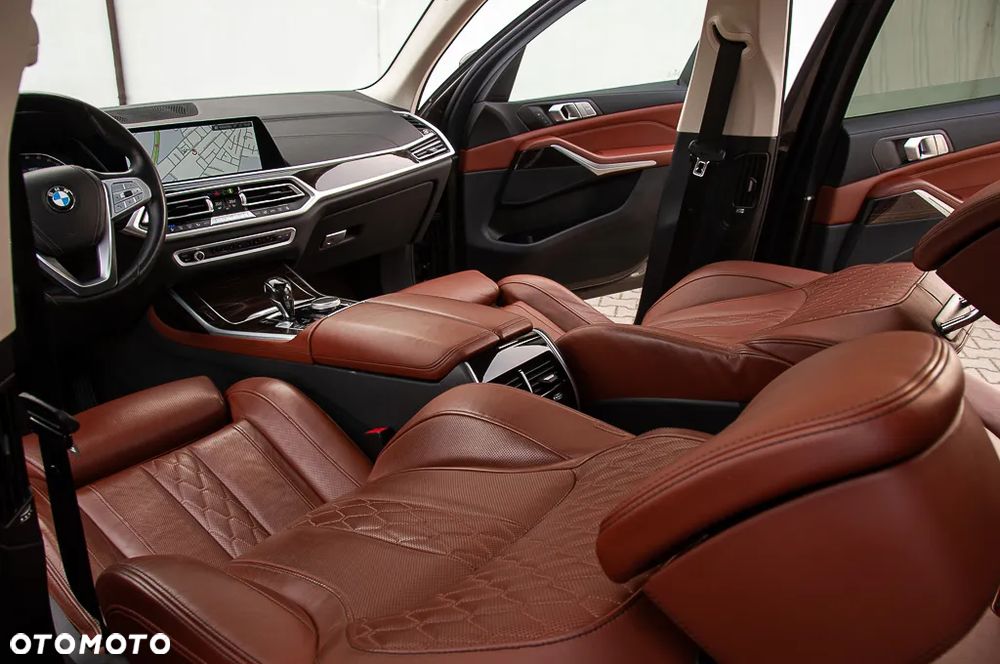 BMW X7 xDrive40d mHEV - 18