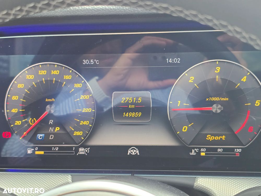 Mercedes-Benz E - 24