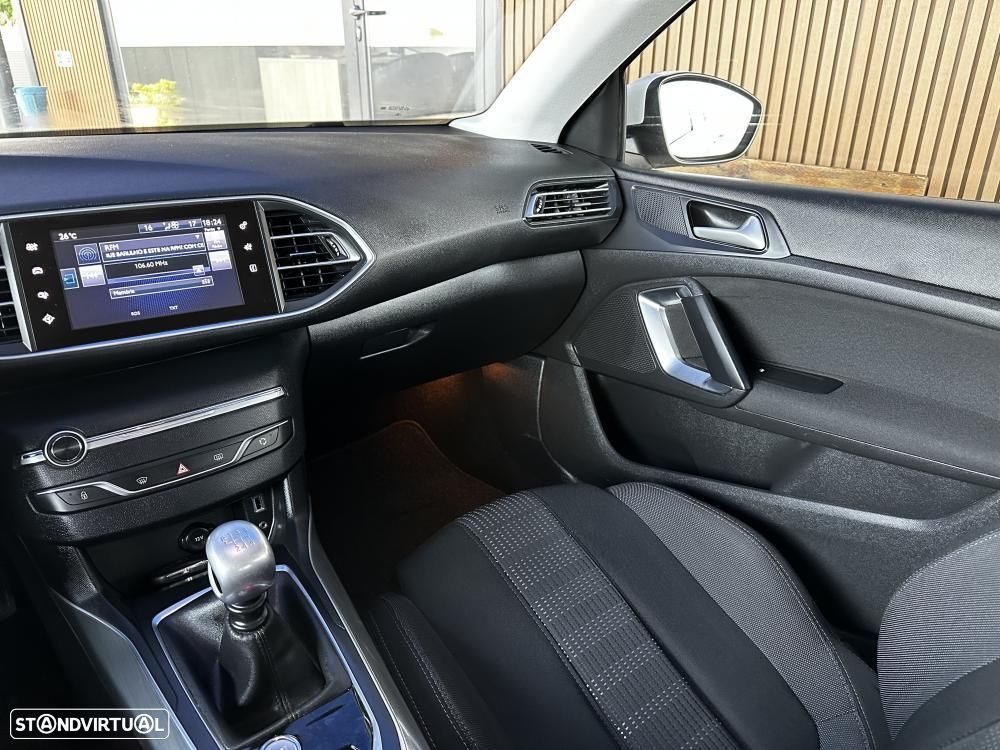 Peugeot 308 1.6 BlueHDi Allure - 40