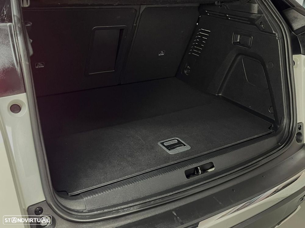 Peugeot 3008 1.6 Hybrid GT e-EAT8 - 31