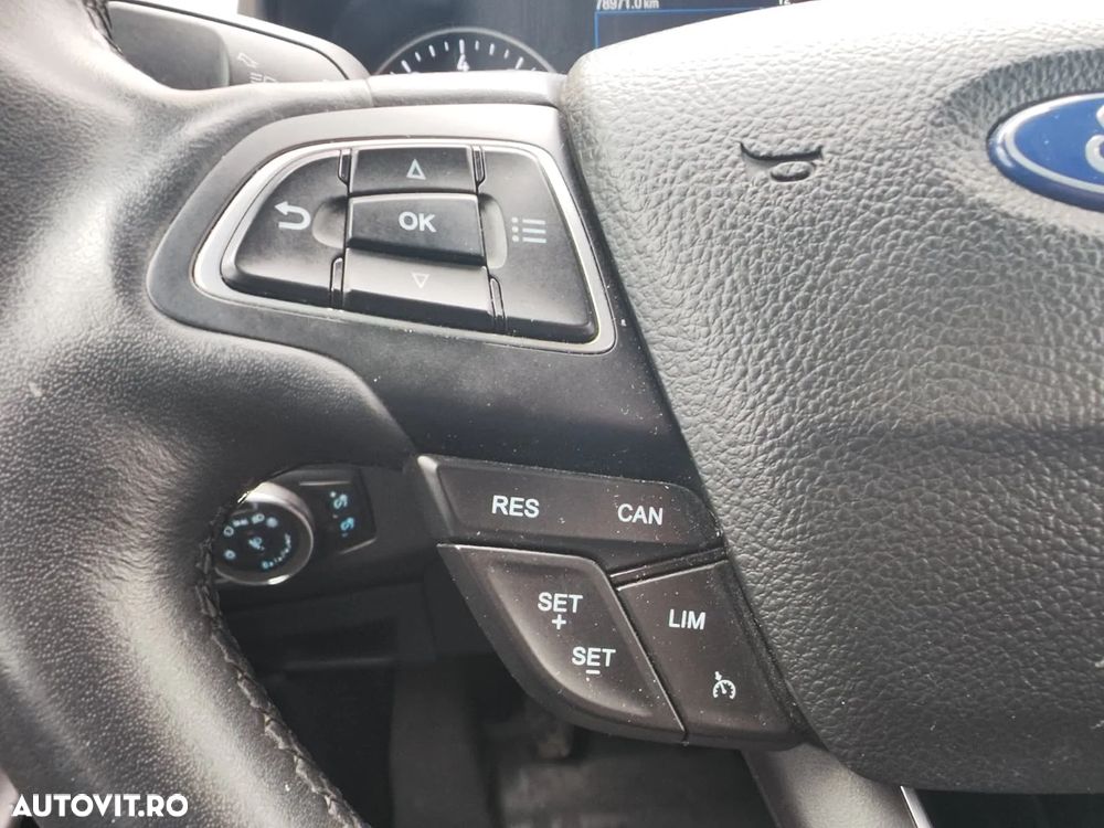 Ford EcoSport 1.0 EcoBoost Titanium - 26