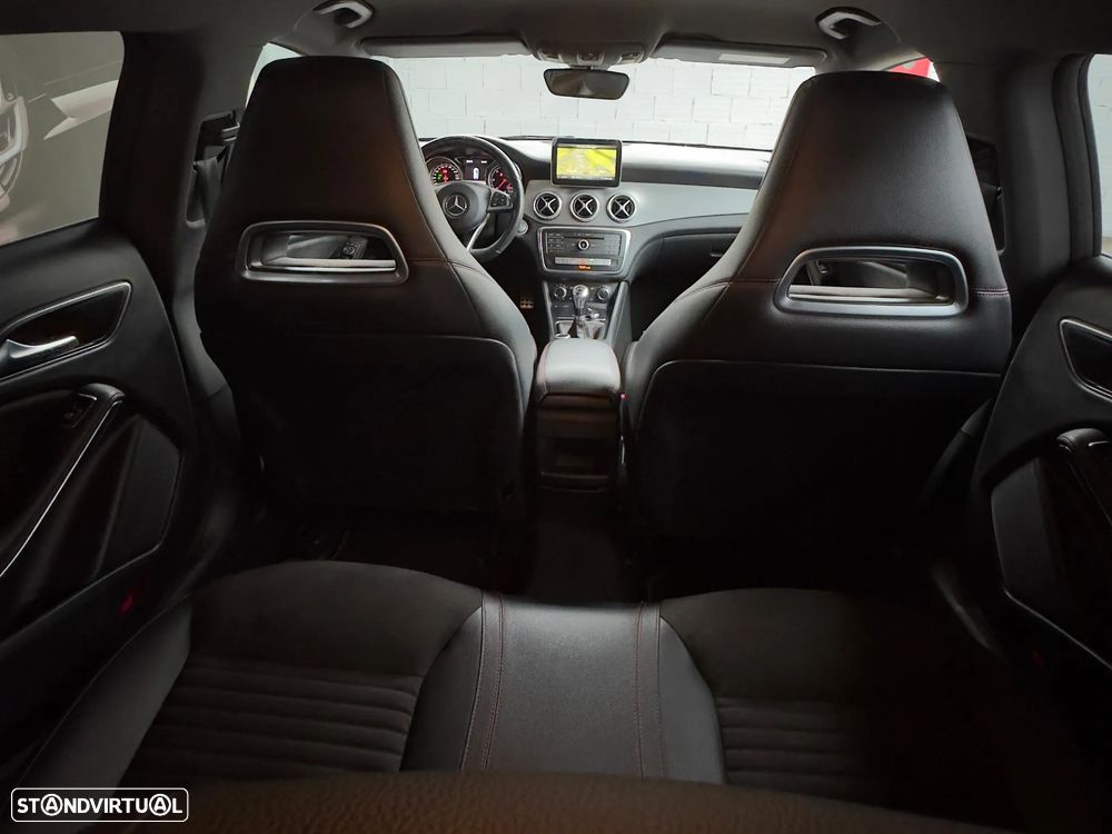 Mercedes-Benz CLA 180 d Shooting Brake AMG Line - 27
