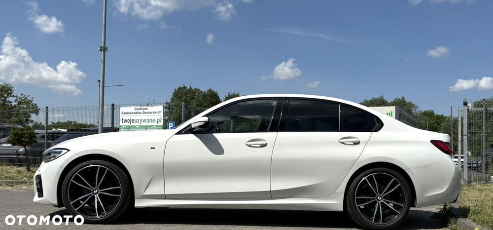 BMW Seria 3 320d xDrive mHEV sport - 3