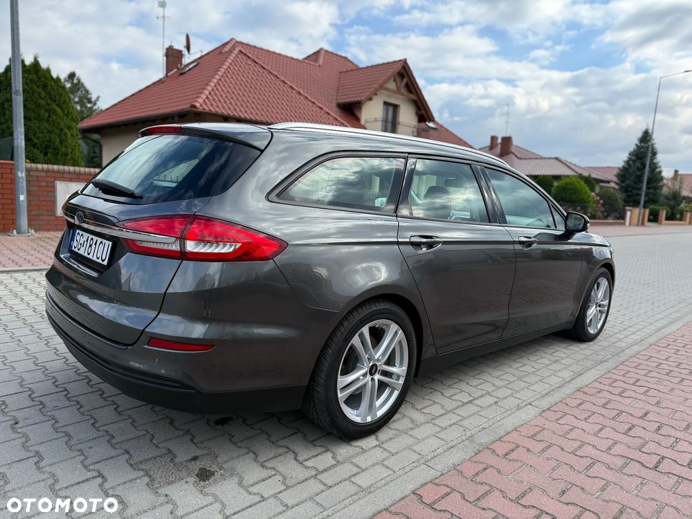 Ford Mondeo - 4