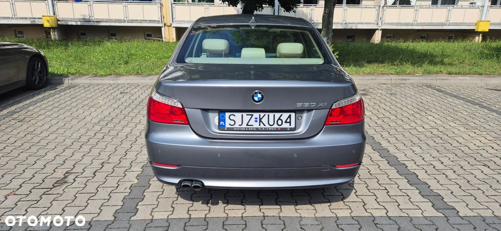 BMW Seria 5 530xi - 4