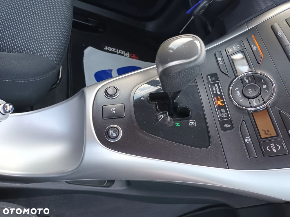 Toyota Auris 1.6 Valvematic Multidrive S START Edition - 17