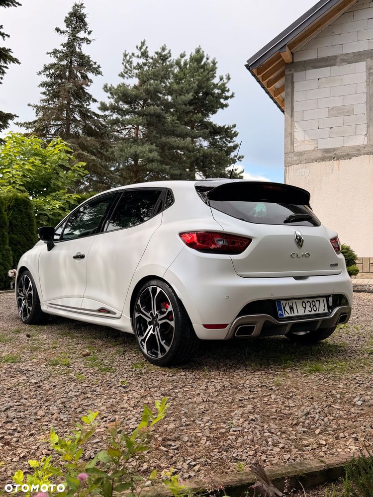 Renault Clio - 14